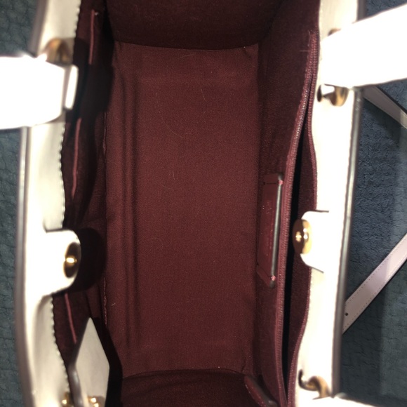 COACH PURSE - Picture 4 of 4